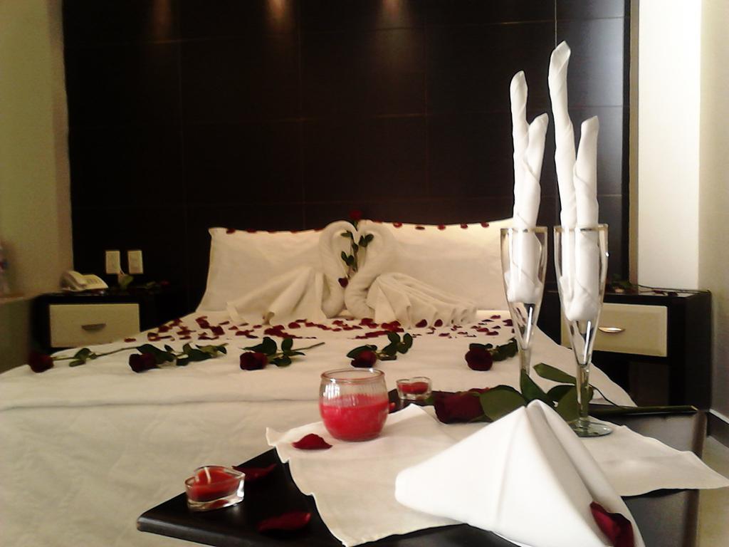 Hotel La Torre San Francisco San Francisco del Rincón الغرفة الصورة